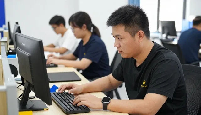 媒介投放等视角下的账号代运营广告设计制作